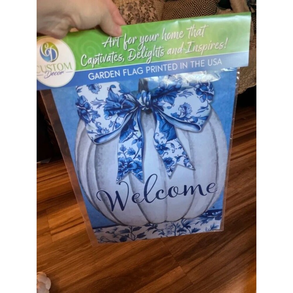 Fall Garden Flag Blue and White Pumpkin
